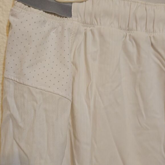 Lululemon LGBTQ rainbow shorts size large - Picture 2 of 9